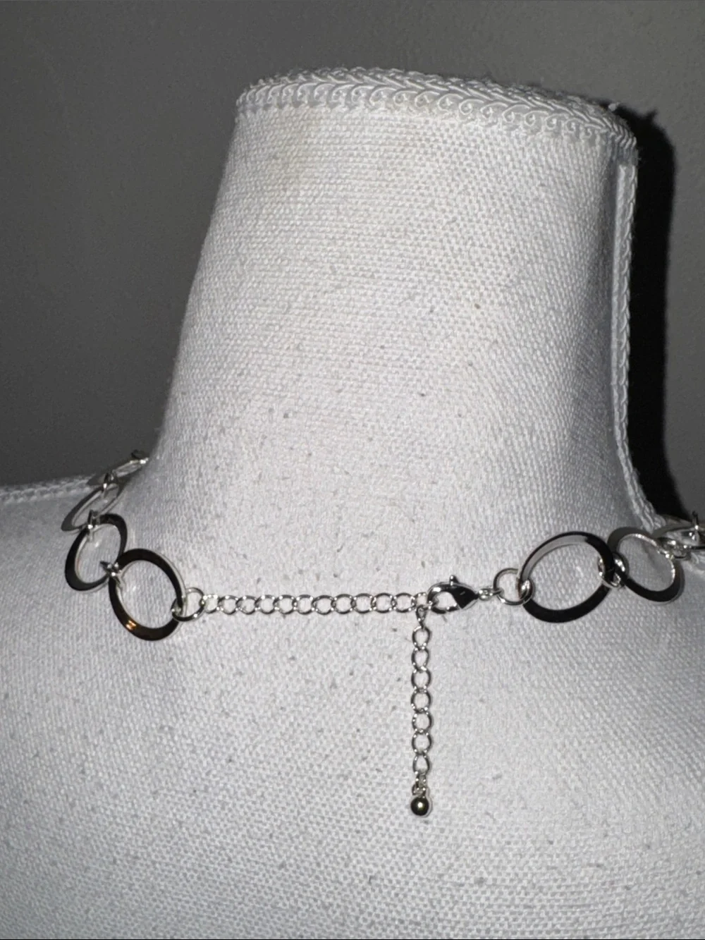 New Women’s The Limited Silver Oval Link Necklace - 23”